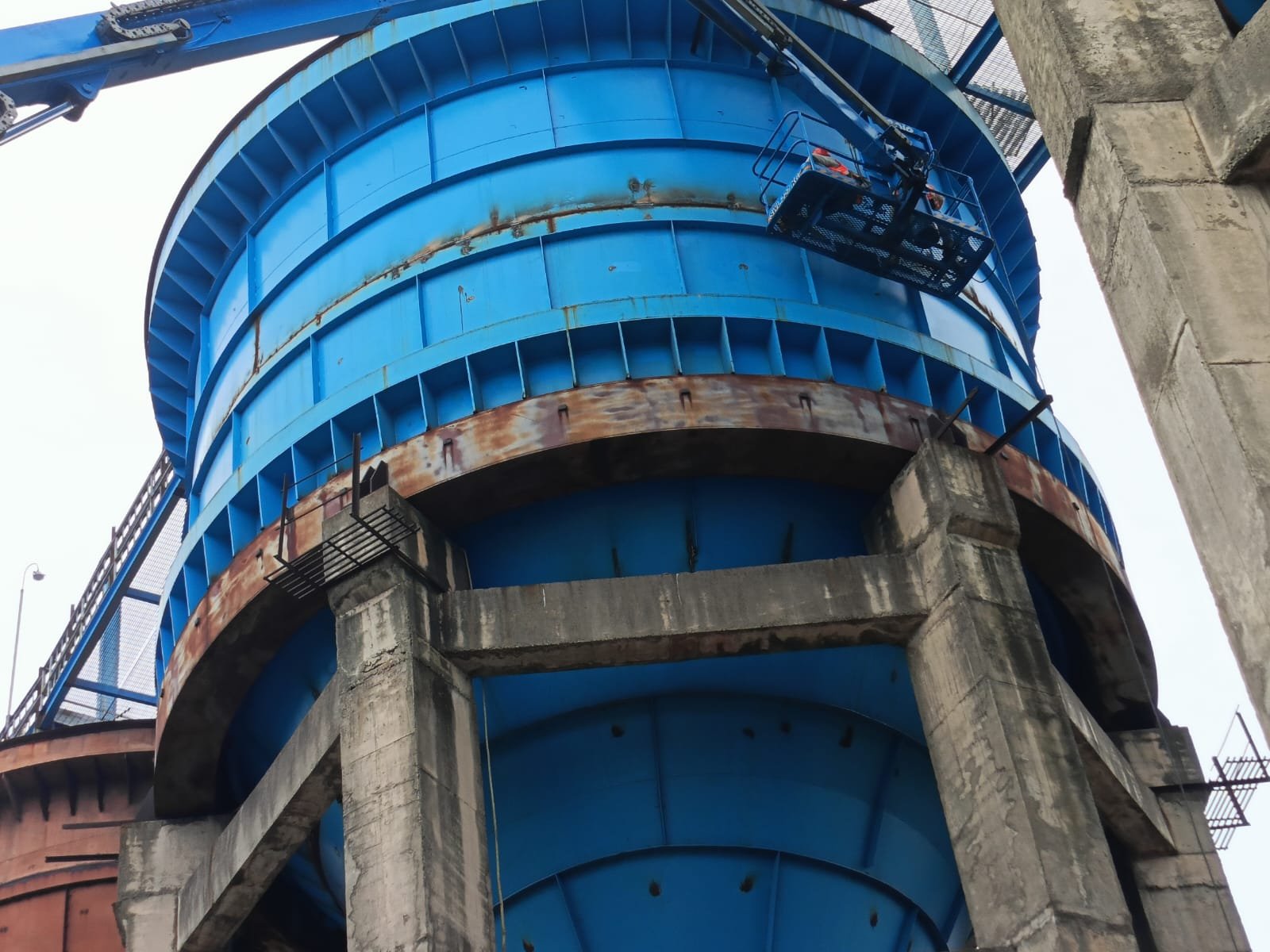 Operating industrial plant environment supported by KMJPL O&M teams